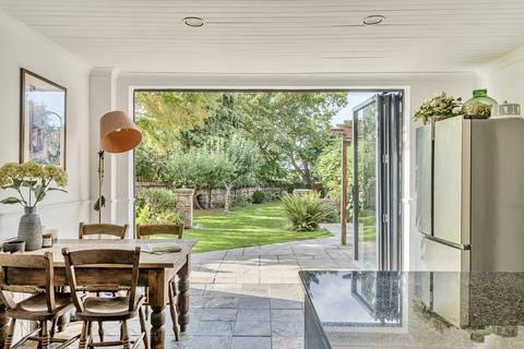 undefined, Forest Crescent, Ashtead, KT21