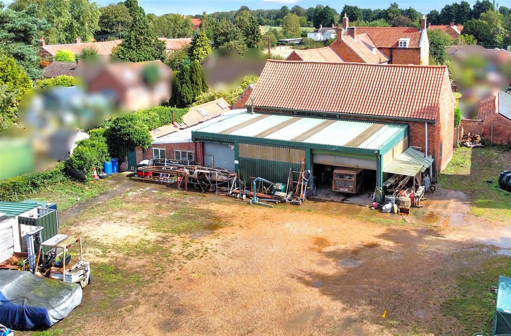 Elevated Front Aspect 740