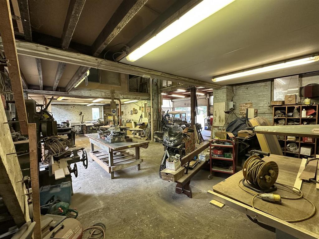 Original Barn Ground Floor Aspect Two 042