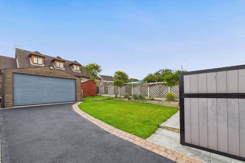 undefined, Bridle Close, Netherton WF4