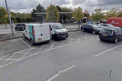 undefined, Bath Road, Calcot RG31