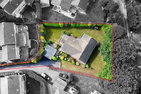 4 bedroom detached bungalow for sale, Hermitage Park, Fenay Bridge, Huddersfield, West Yorkshire, HD8