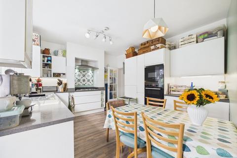 undefined, Lansdowne Terrace, Worcester, Worcestershire, WR1