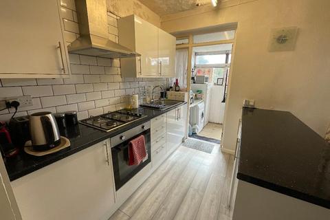 undefined, South Hornchurch RM13
