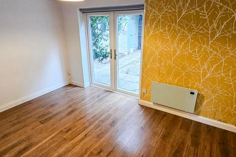 undefined, Holmleigh Close, Duston, NN5