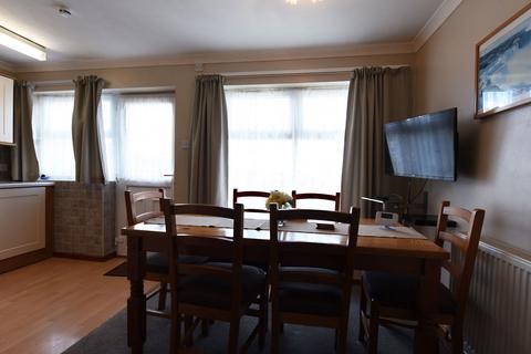 undefined, Keyes Drive, Kingswinford DY6
