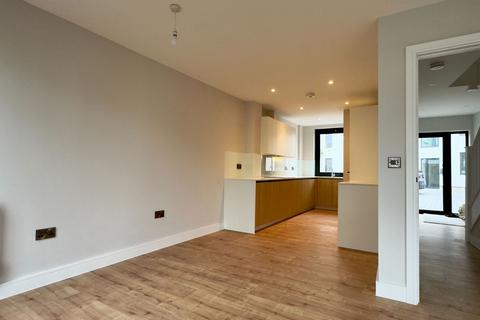 3 bedroom townhouse for sale, Chatham Street, Ramsgate CT11