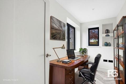 1a Ridley Road, Rochester, ME1 1UL