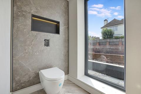 1a Ridley Road, Rochester, ME1 1UL