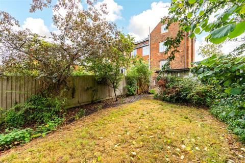 undefined, Chandos Road, Buckingham, Buckinghamshire, MK18