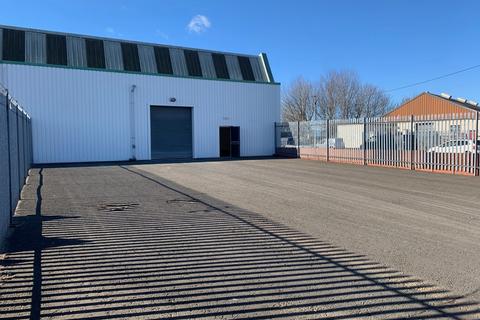 Warehouse to rent, 9-15 Montrose Ave Glasgow G52 4LA