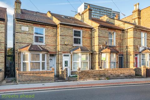 undefined, Lower Coombe Str, South Croydon, Croydon, CR0