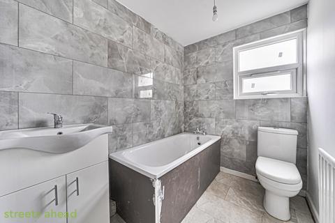 1 bedroom apartment for sale, Portland Road, London, SE25