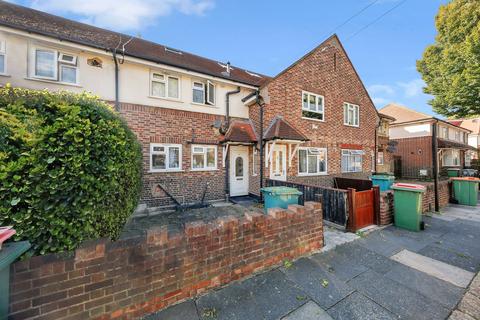 undefined, Sullivan Avenue, London, E16
