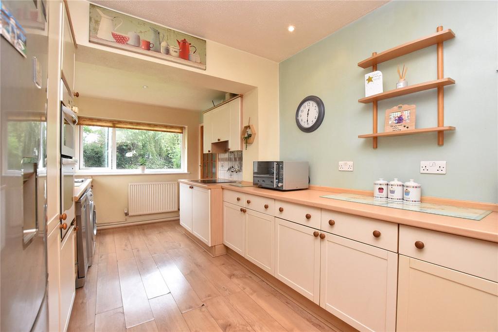 Ringwood Crescent, Leeds, West Yorkshire - View 6