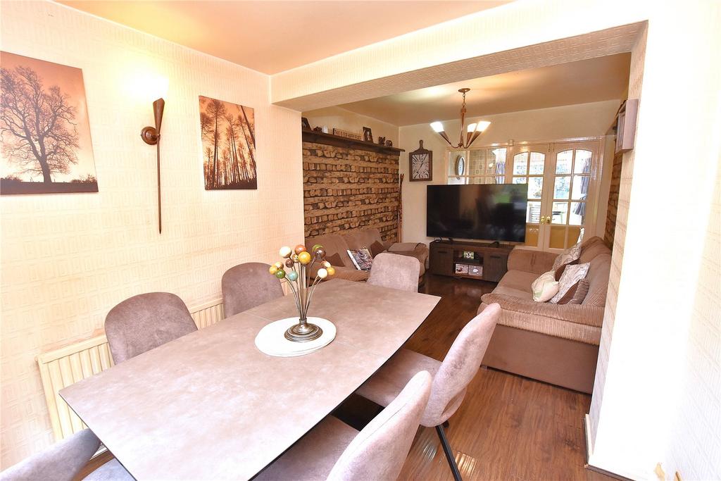 Ringwood Crescent, Leeds, West Yorkshire - More