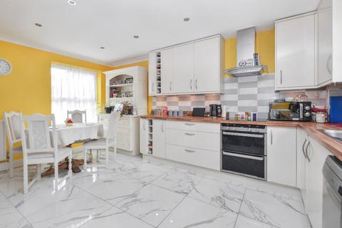 3 bedroom detached house for sale, High Keep Fold, Hall Green, Wakefield, West Yorkshire