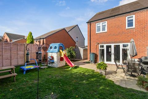 undefined, 32 Kingston Close, Welland, Malvern, Worcestershire