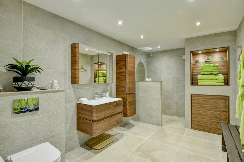 Swim Pool Shower
