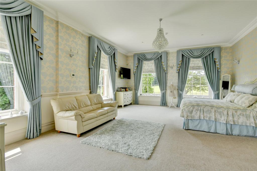 Principal Bedroom