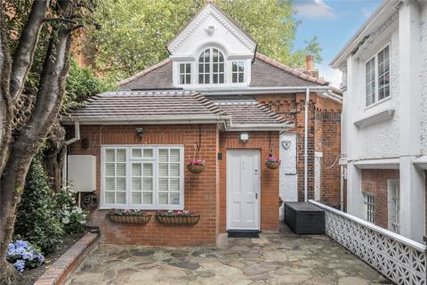 3 bedroom detached house for sale, Kidderpore Avenue, London, NW3