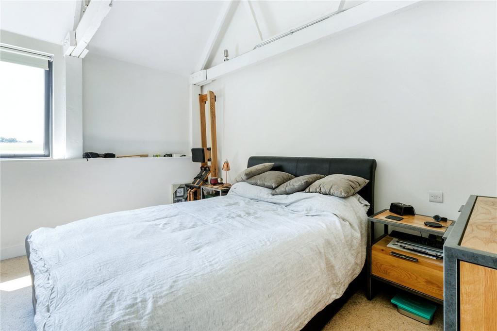 Bed 1