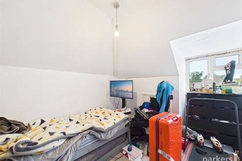 3 bedroom bungalow for sale, Anderson Avenue, Reading RG6