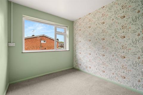 2 bedroom maisonette for sale, Lyon Road, Berkshire RG45