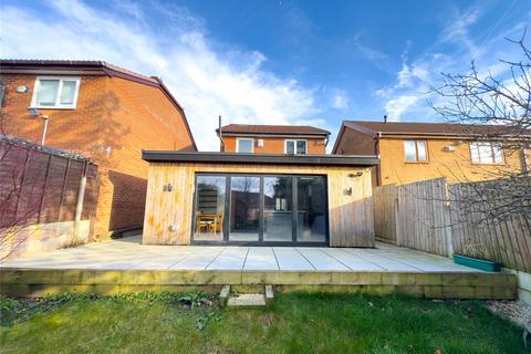 3 bedroom detached house for sale, Catchdale Close, Blackley, Manchester, M9