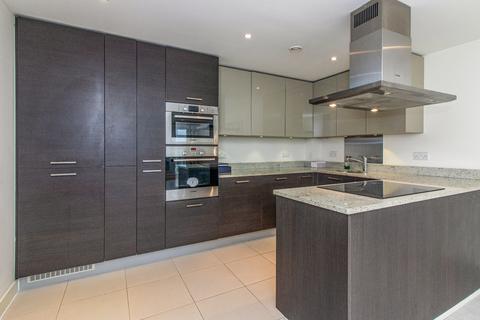 3 bedroom flat to rent, Bromyard Avenue, London W3