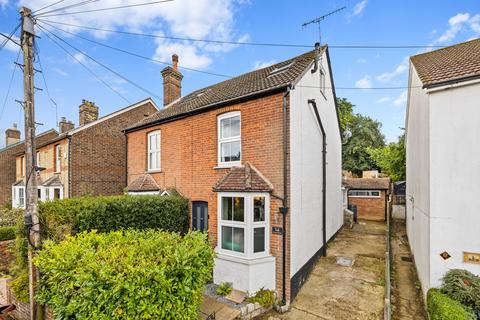 3 bedroom house for sale, Crescent Road, Redhill RH1