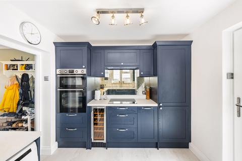 3 bedroom house for sale, Crescent Road, Redhill RH1