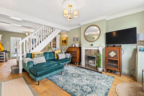 3 bedroom house for sale, Crescent Road, Redhill RH1