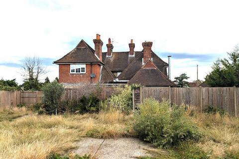 Pub for sale, 89 Oak Hl Guildford GU3 3DA