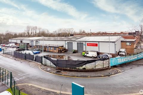 Distribution warehouse to rent, Gorrells Way Rochdale OL11 2PX