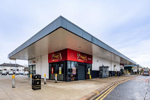 Retail property (high street) to rent, Leathers Ln Liverpool L26 0AD
