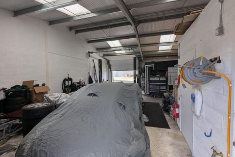 Industrial development to rent, Unit 19, Hurstfold Industrial Estate, Fernhurst Fernhurst GU27 3JG