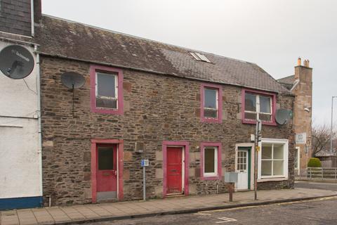 Retail property (high street) to rent, 19 Bourtree Pl Hawick TD9 9HL