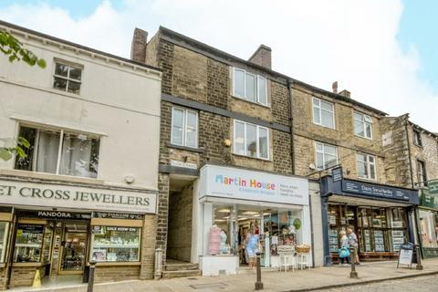 Retail property (high street) to rent, 34 Sheep St Skipton BD23 1HX
