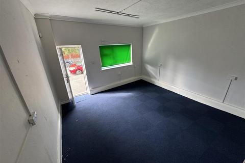 Retail property (high street) to rent, 14 Cranford Crescent, Rhos On Sea Colwyn Bay LL28 4LN