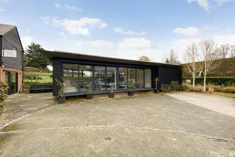 Office to rent, 83 Bicester Rd Long Crendon HP18 9EE