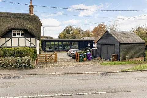 Office to rent, 83 Bicester Rd Long Crendon HP18 9EE