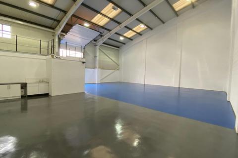 Warehouse to rent, 8 Hiron Way Warwick CV34 5WP