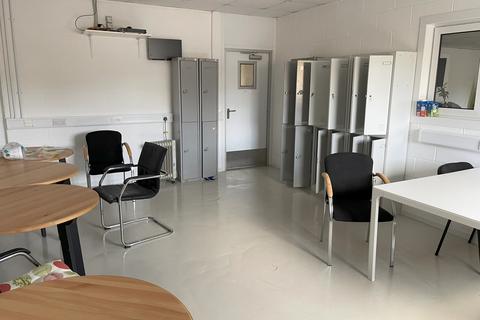 Distribution warehouse to rent, 2 Tair Ffynnon Whitland SA34 0NF