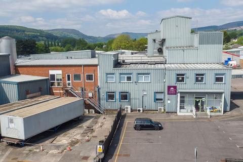 Warehouse to rent, Avana Business Park Rogerstone NP10 9FQ