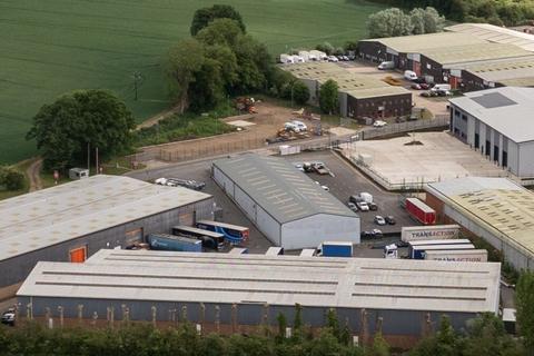 Land to rent, Drakes Dr Long Crendon HP18 9EQ