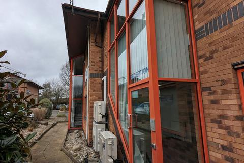 Office to rent, Torwood Clos Coventry CV4 8HX