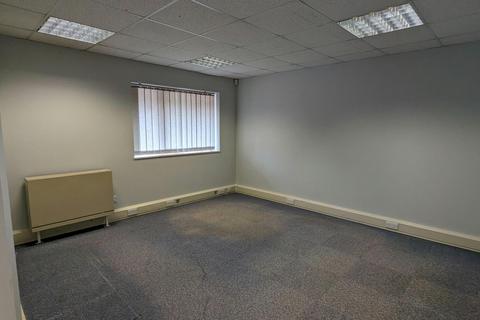 Office to rent, Torwood Clos Coventry CV4 8HX