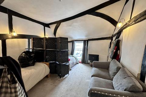 Retail property (high street) for sale, 6 Upper High St Thame OX9 3ER