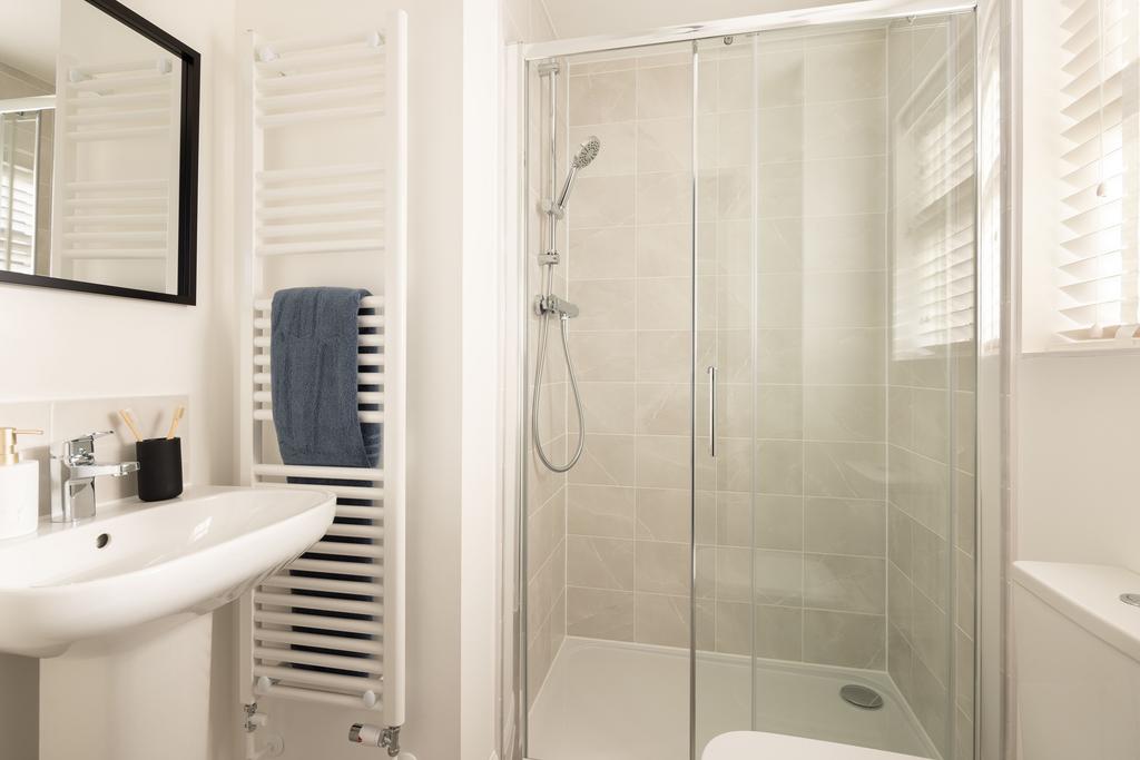 Hadley en suite